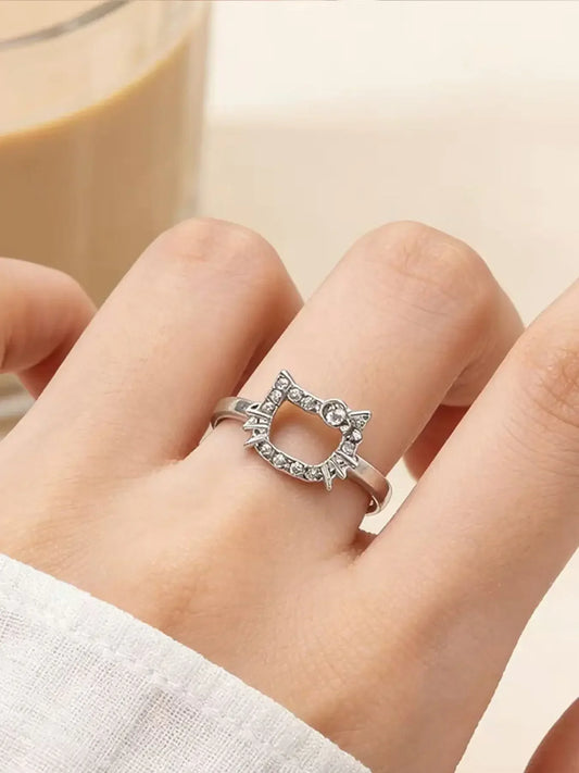 Hello Kitty cat face silver ring product photo