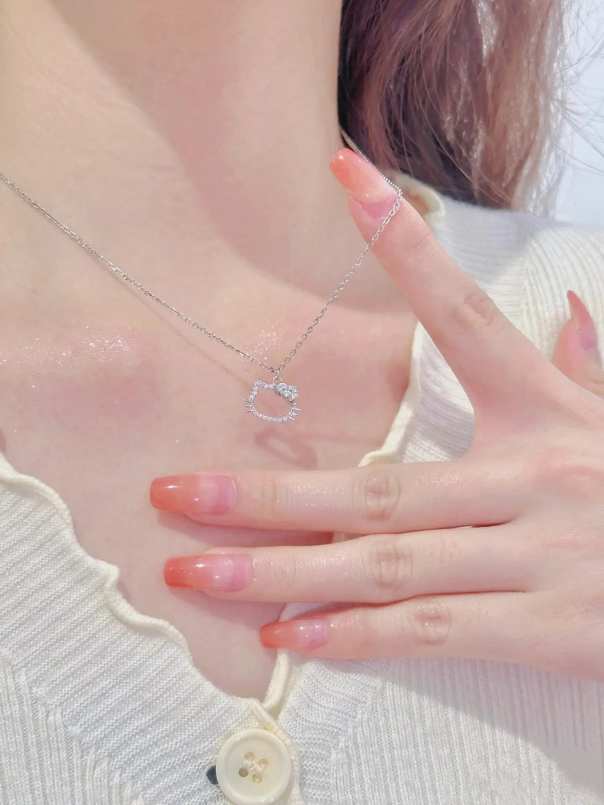 Delicate Pendant Necklace – Elegant Fashion Necklace with Gift Box