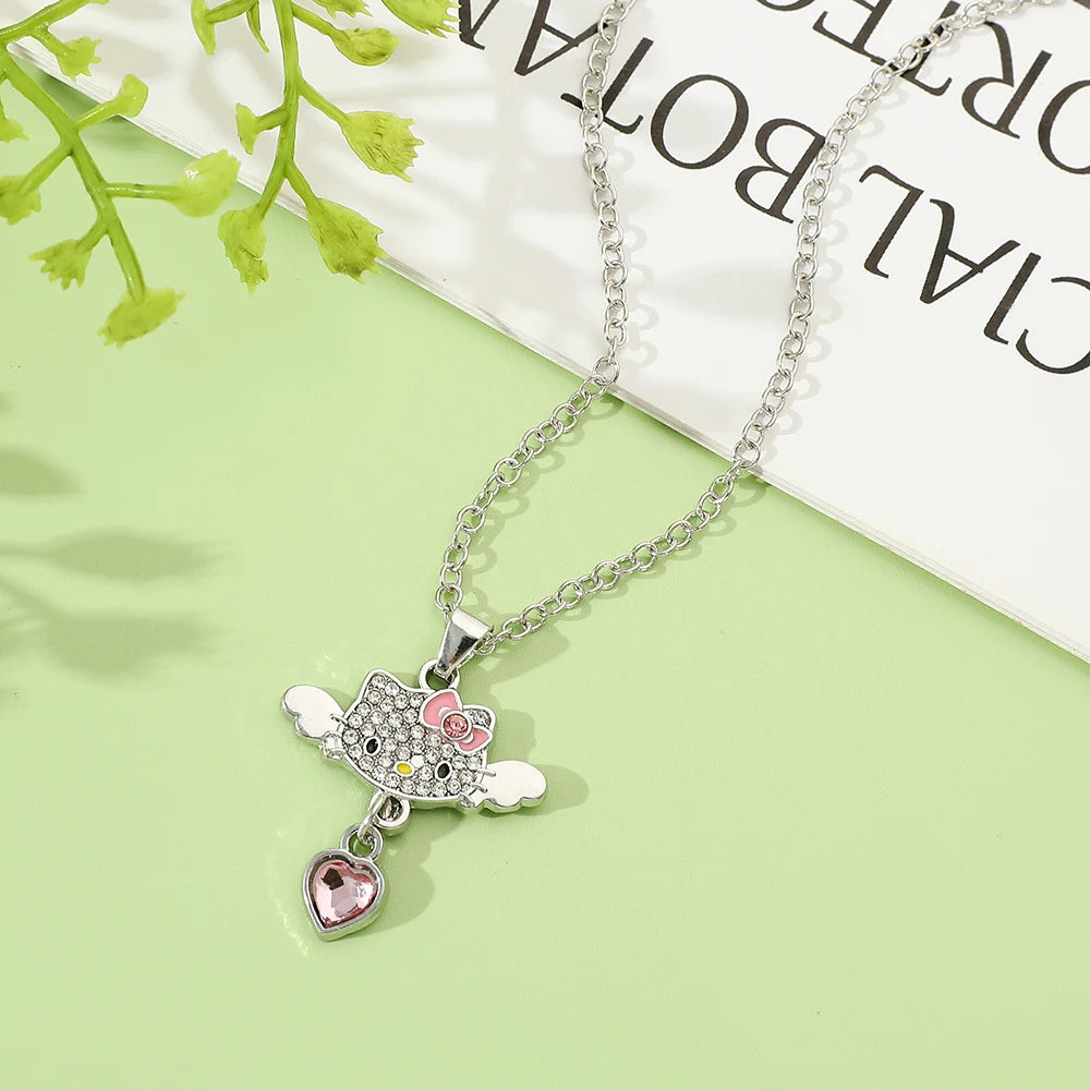 Hello Kitty angel heart necklace pendant detail